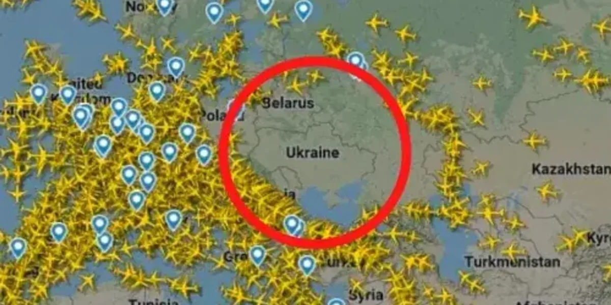“Spatial” effects of war, planes “disappear” from skies over Russia and Ukraine