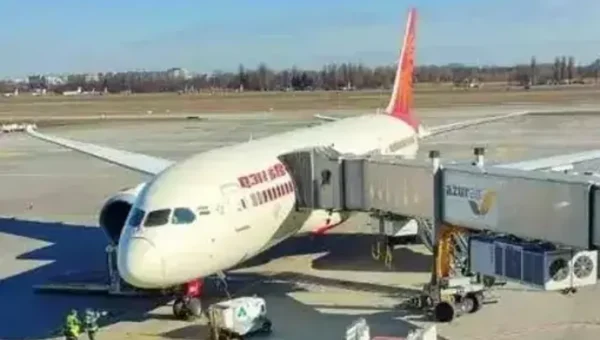 Report: 31 flights including Air India, SpiceJet To evacuate over 6,300 Indians from Ukraine by March 8