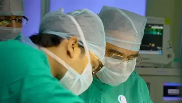 Gujarat: Indo-US team conducts 18 complex surgeries