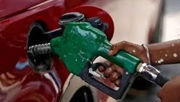 Report: India may accept Russian offer to buy oil at cheaper rates