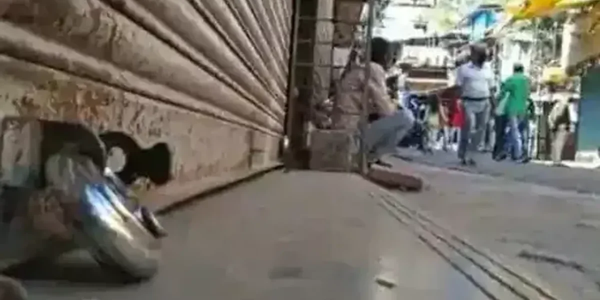 Bharat Bandh, rail tracks blocked in Bengal, empty streets in Kerala on day 1