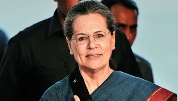 Sonia Gandhi asks state Congress chiefs to resign