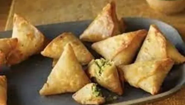 Chicken Samosa: Delicious non-veg samosa recipe for your weekend indulgence