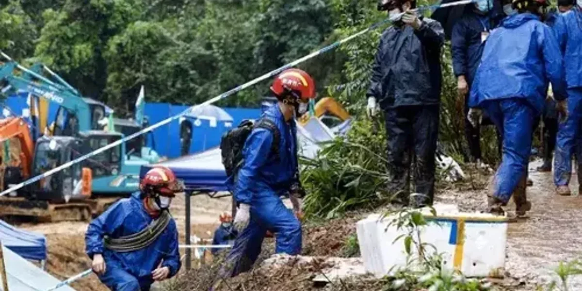 China recovers both black boxes of crashed plane: Report