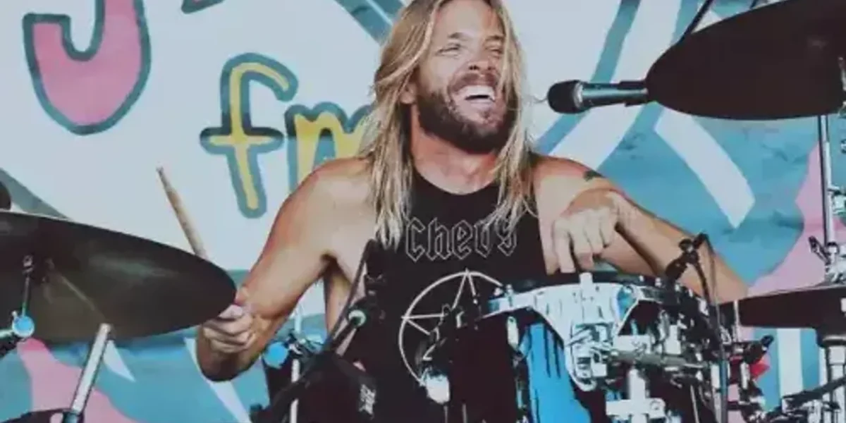 Foo Fighters drummer Taylor Hawkins dies, cause of death not revealed