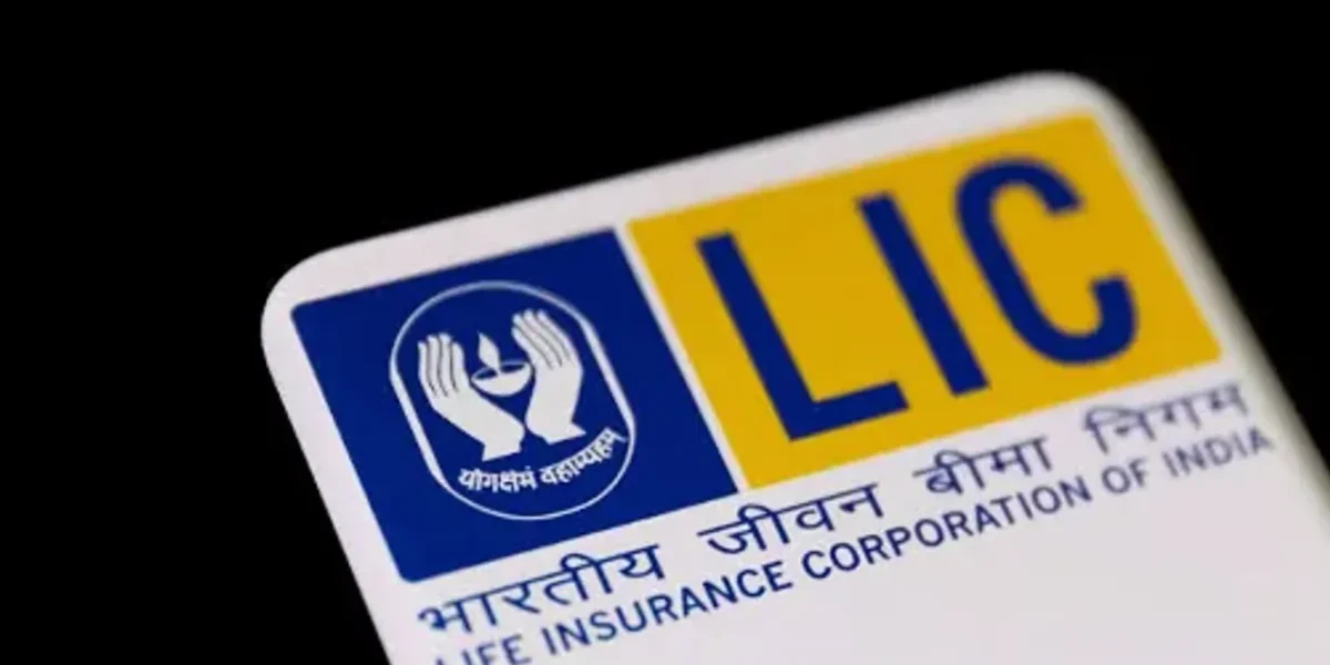 LIC fixes price band at Rs 902-949 a share for Rs 21,000 crore IP