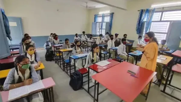 Mandatory quarantine room, no lunch sharing: Tough guidelines issued for Delhi schools amid COVID surge