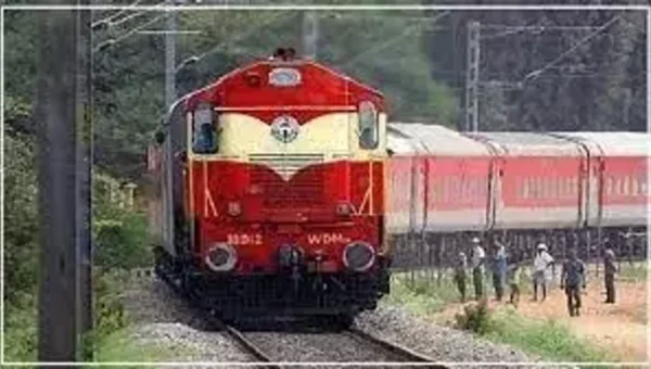 Few trains affected due to traffic & power block between Dhanu Road and Gholvad stations