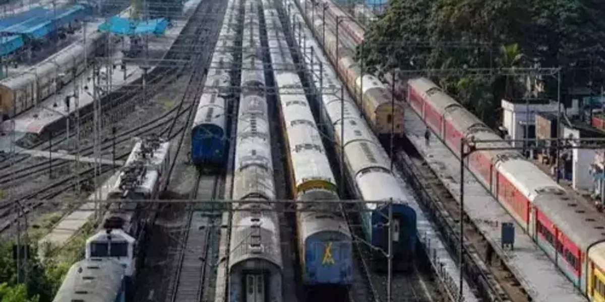 Indian Railways bedding service to resume in April