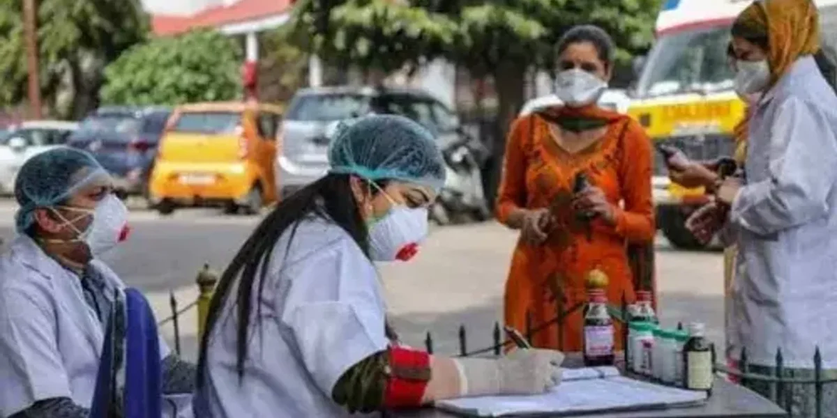 Covid-19 fourth wave scare: India logs 3,377 new cases