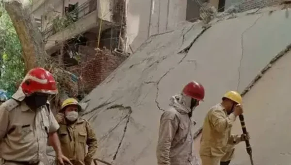 Building collapses in Delhi’s Satya Niketan, five people trapped