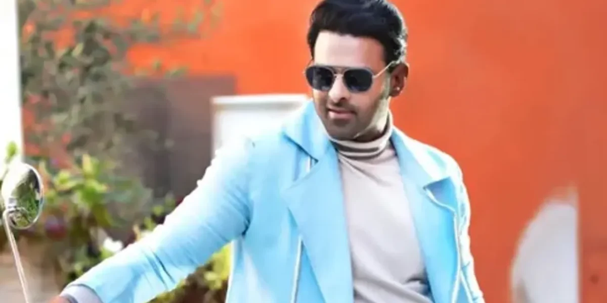 Prabhas to undergo major knee surgery, recovery period is 3 months