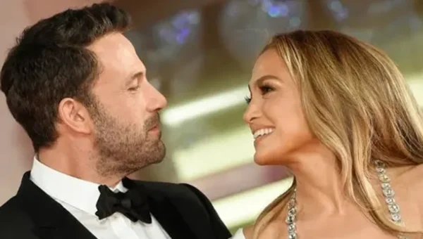 Jennifer Lopez and Ben Affleck get engaged