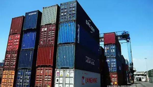 India’s exports hit a record high of 418 billion dollars in 2021-2022