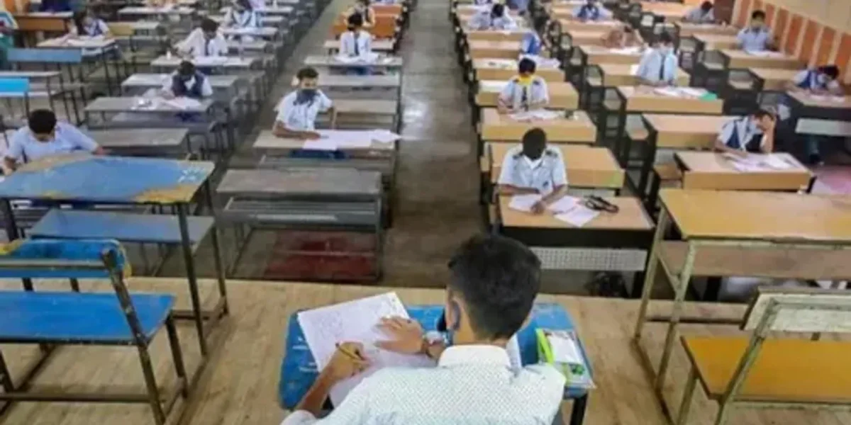 Gujarat: Student dies during SSC exam in Kheda