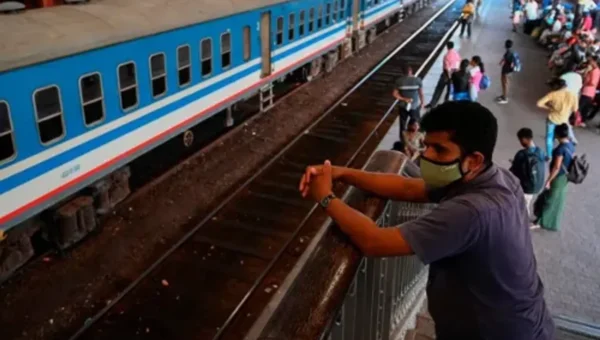 Good news for Rail passengers: Ticket bookings now possible From 45,000 post offices