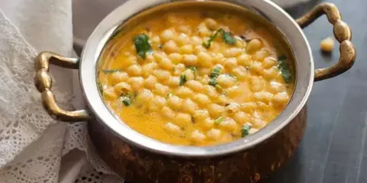 Boondi Kadhi recipe: Pair up the kadhi with chapati or steamed rice and enjoy