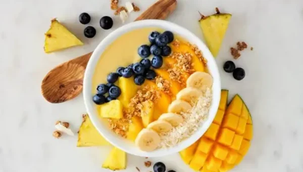 Fruity Mango Smoothie Bowl recipe