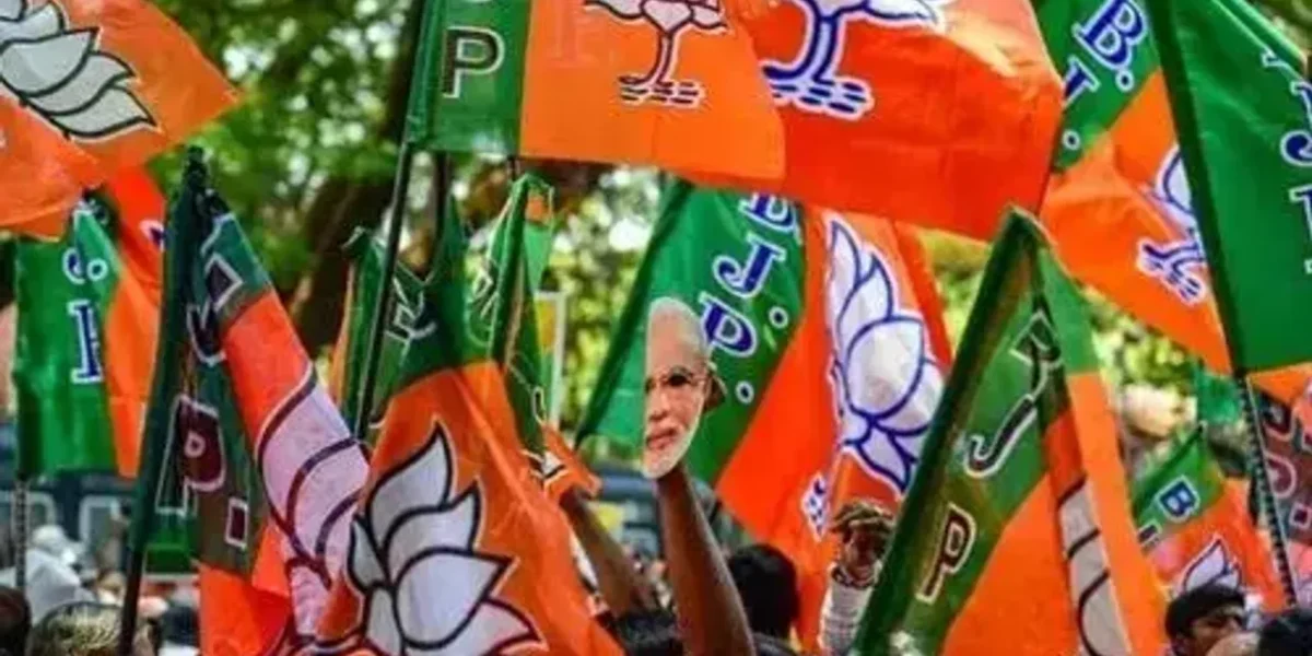Gujarat BJP workers on 3-day vacation to recharge themselves for state elections