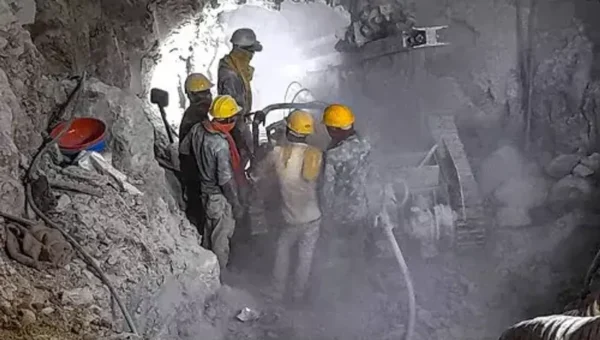 Chhattisgarh boy Rahul Sahu rescued from borewell pit after 104 hours