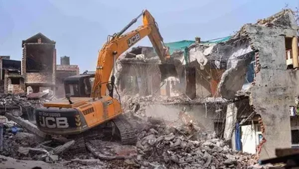 Supreme Court to take up Jamiat plea today against UP demolitions
