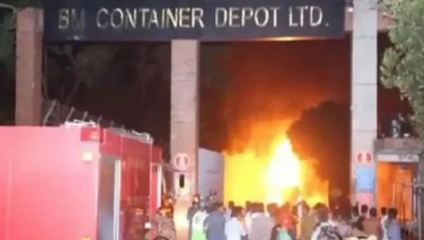 40 killed in fire at Bangladesh chemical container depot