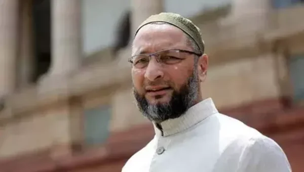 AIMIM chief Owaisi, Yati Narsinghanand among social media users booked by Delhi Police