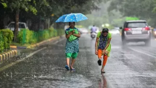 Gujarat: Monsoon to debut on flaming stage