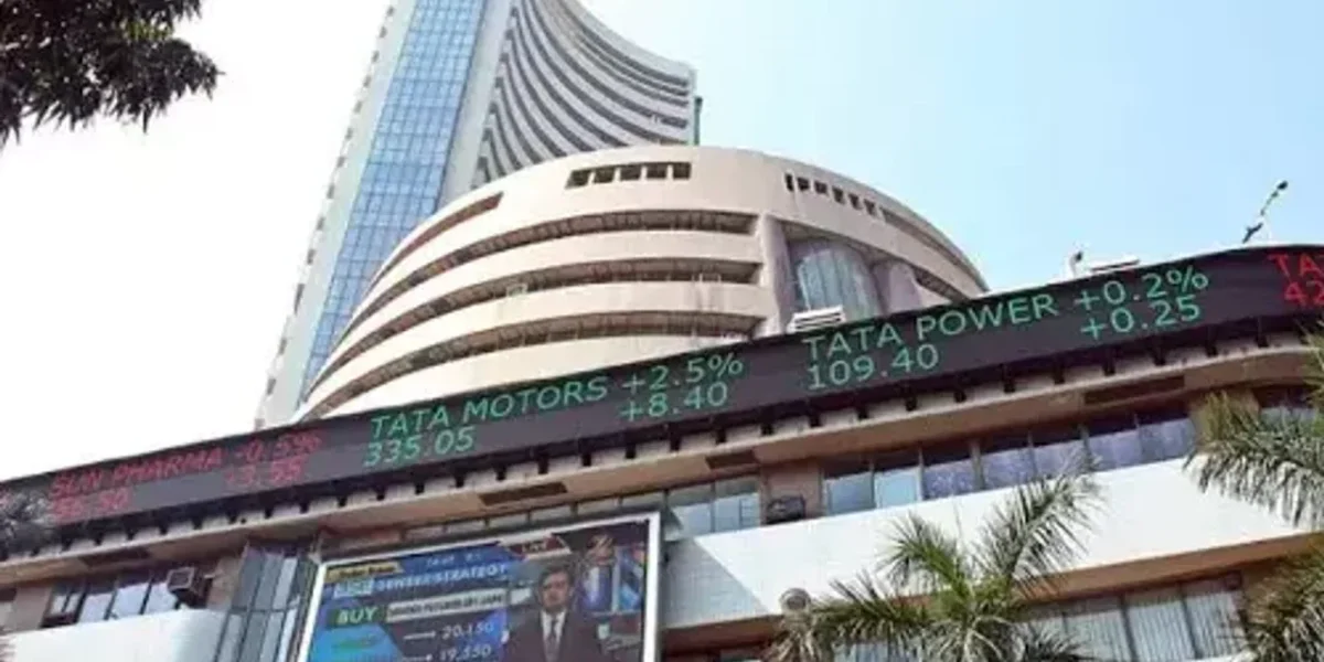 Stock Market: Sensex down 250 points, Nifty sub 16,600; Infosys lags