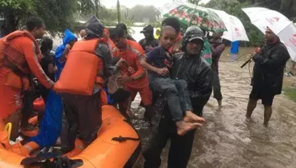 Heavy rains continue in Gujarat causing flood-like situation, over 33K people evacuated