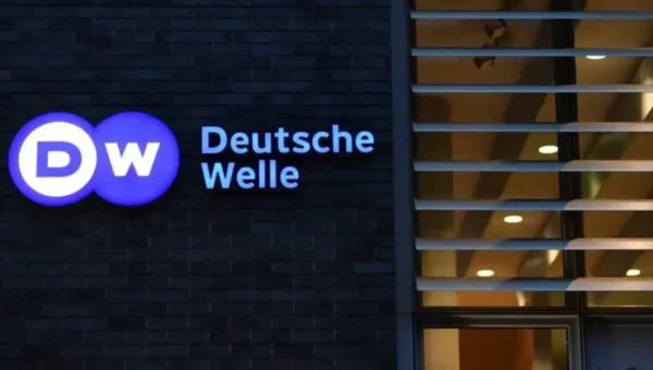 Turkey blocks access to Deutsche Welle and Voice of America