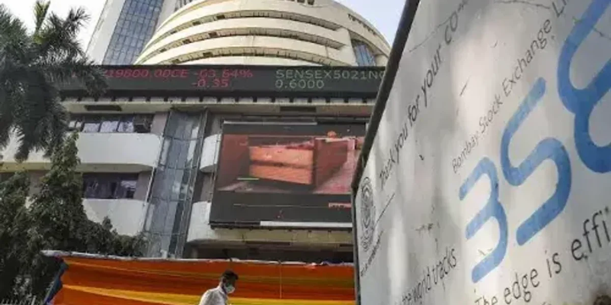 Sensex climbs 370 points; Nifty also adds 105 points