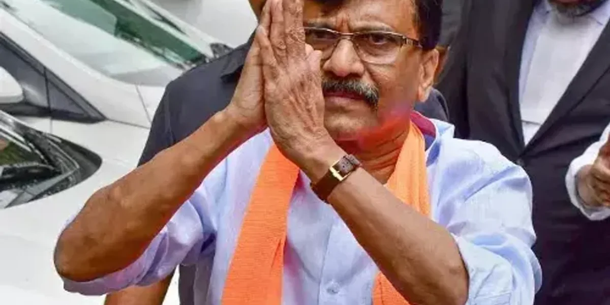 ED officials questioning Shiv Sena’s Sanjay Raut at his Mumbai jouse after he skips summons twice