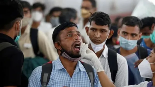 India’s COVID graph sees upward trend: Data comparison shows uptick in coronavirus cases