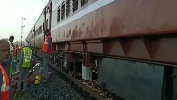 Two injured as train compartment derails after collision with goods train in Maharashtra