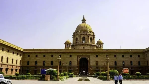PM’s Economic Advisory Council to release Competitive Roadmap for India@100 in New Delhi today