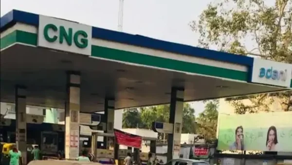 Ahmedabad gas distributors reduce CNG, residential PNG prices