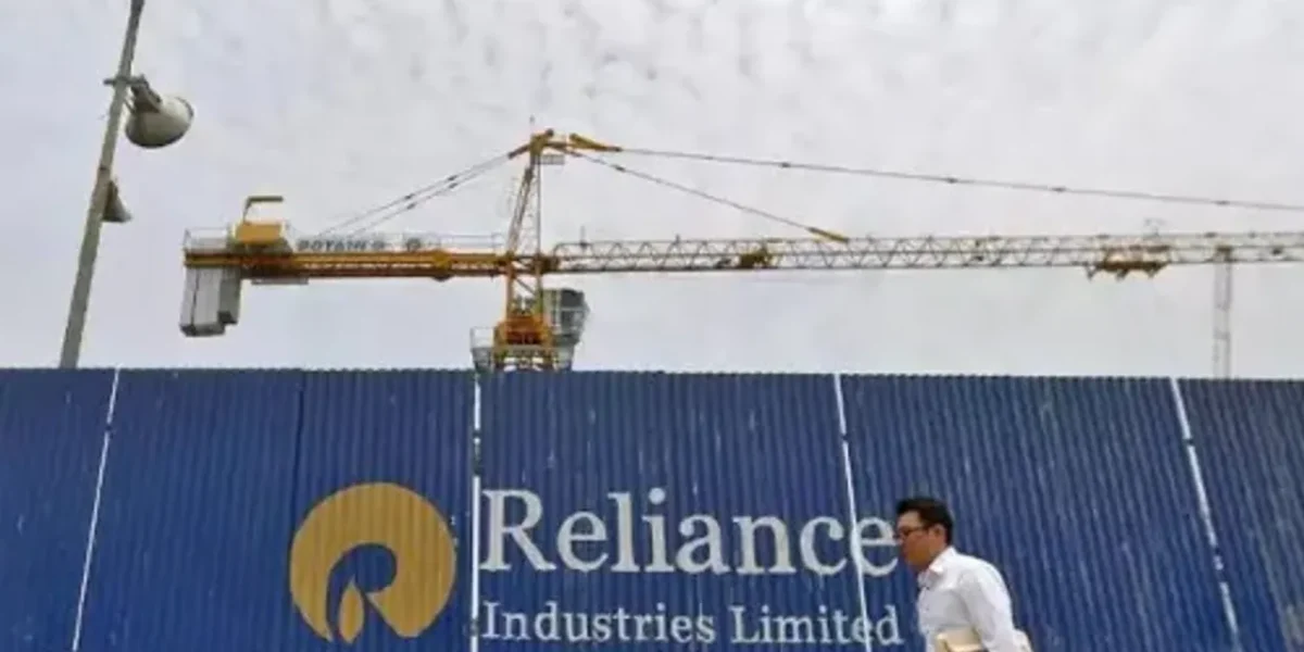 Reliance Industries adds 2.32 lakh new jobs in FY22, retail business top recruiter