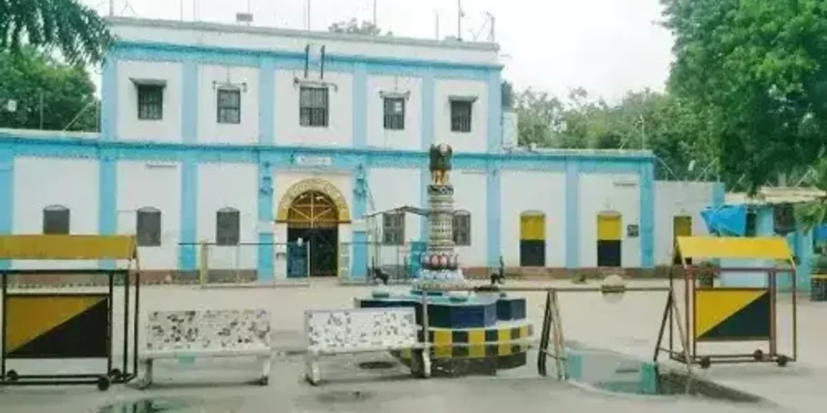 Ahmedabad: Sim card seized from prisoner in Sabarmati jail