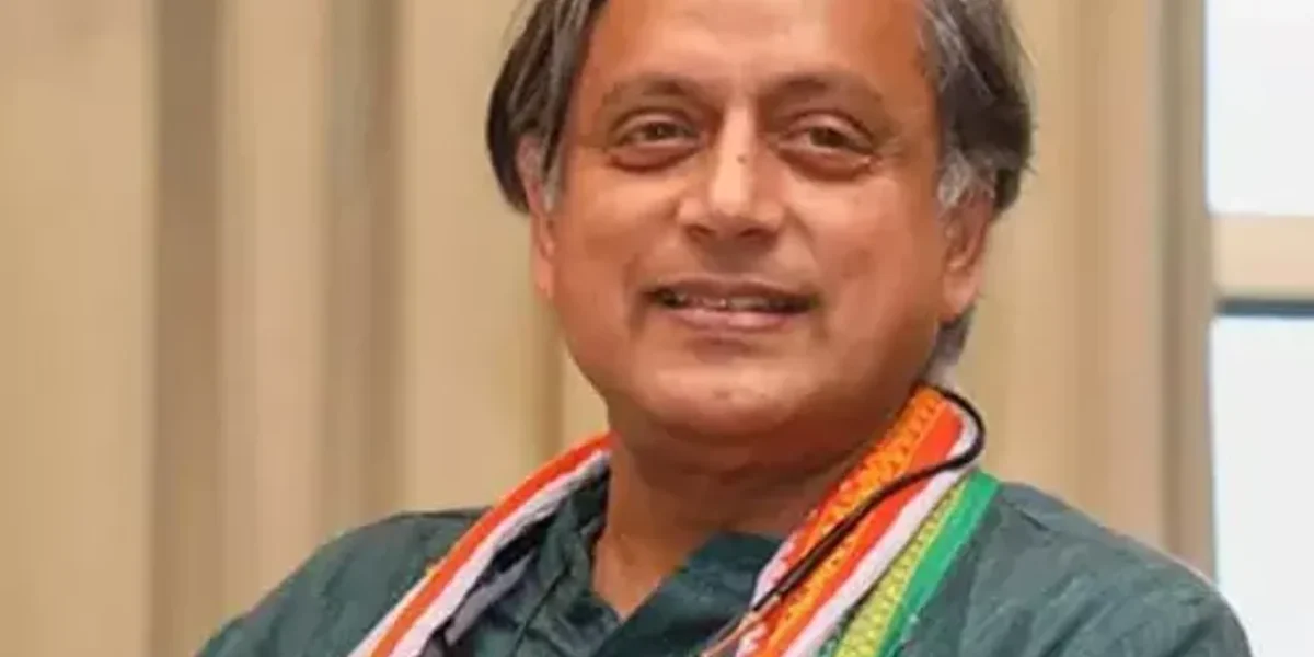 Shashi Tharoor gets Sonia Gandhi’s approval to run for Congress president
