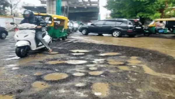 Cong accuses AMC of shoddy road repair work