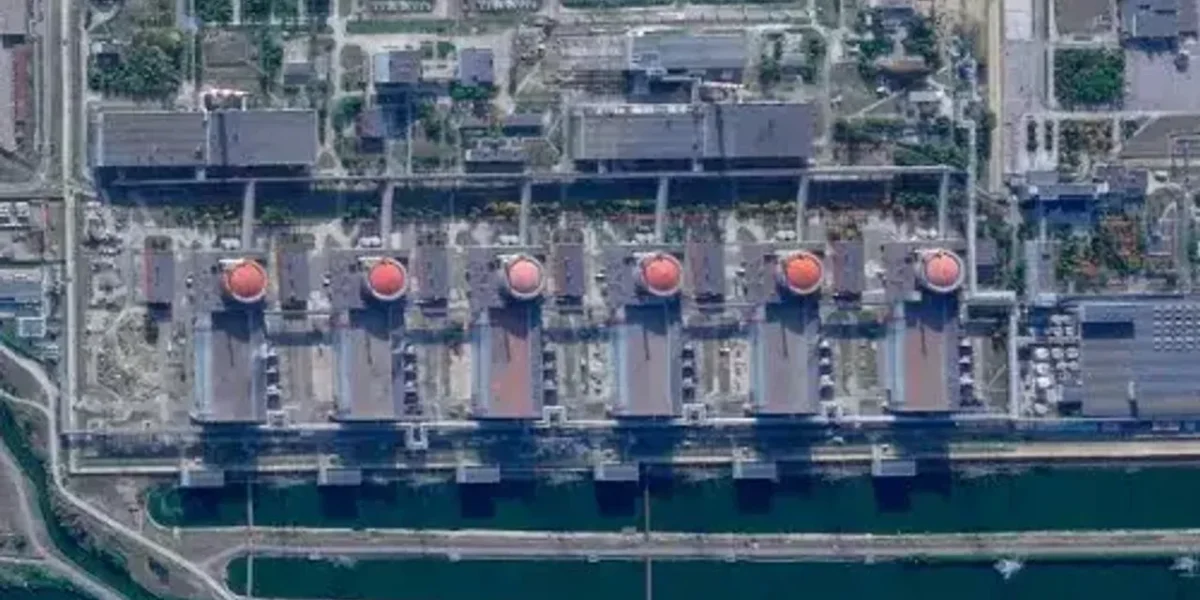 Amid shelling, Ukraine’s Zaporizhzhia nuclear plant taken partly offline