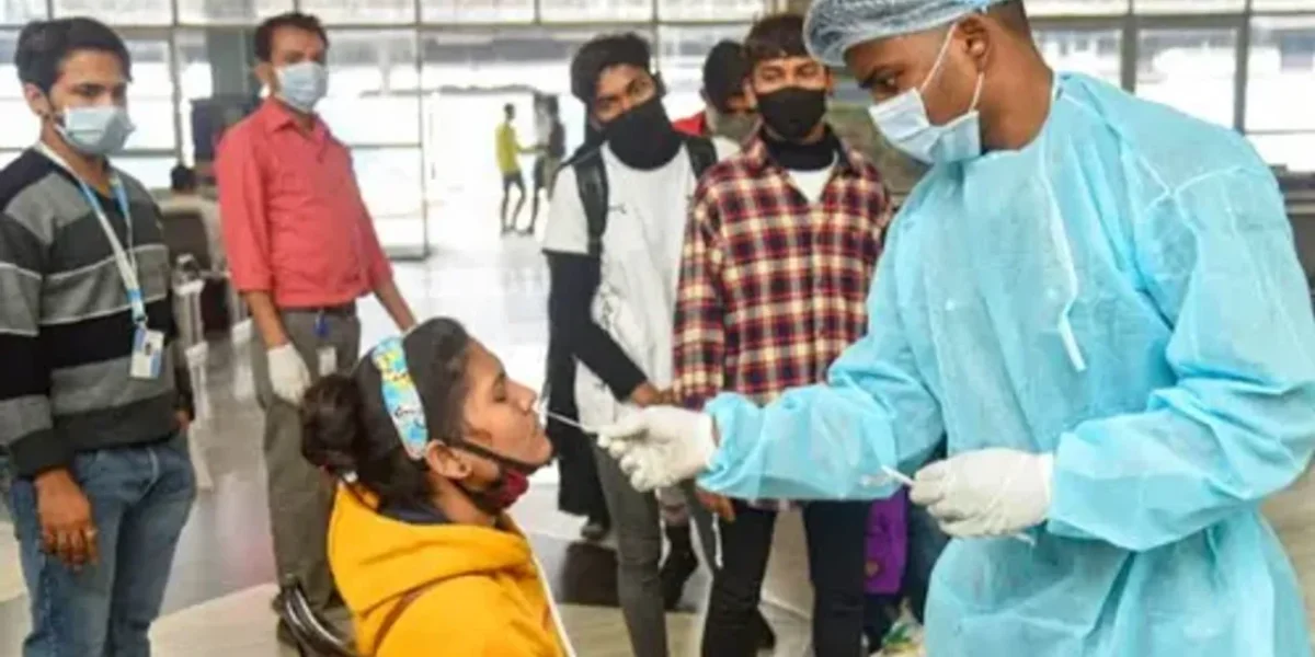 India adds 2,424 new Covid cases; active tally at 28,079