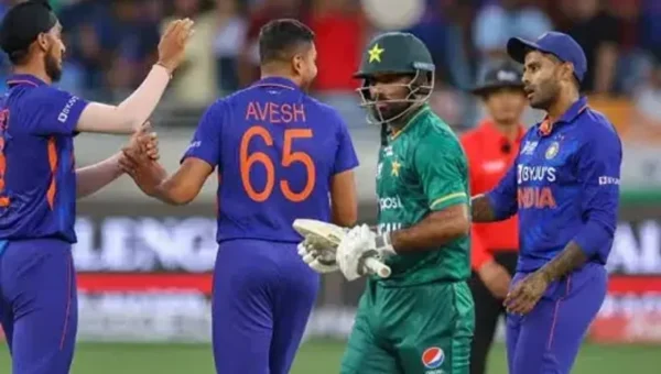 T20 World Cup: India faces Pakistan as both teams kick off campaign