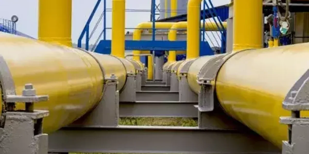 India in talks with Angola, Algeria for LNG supplies