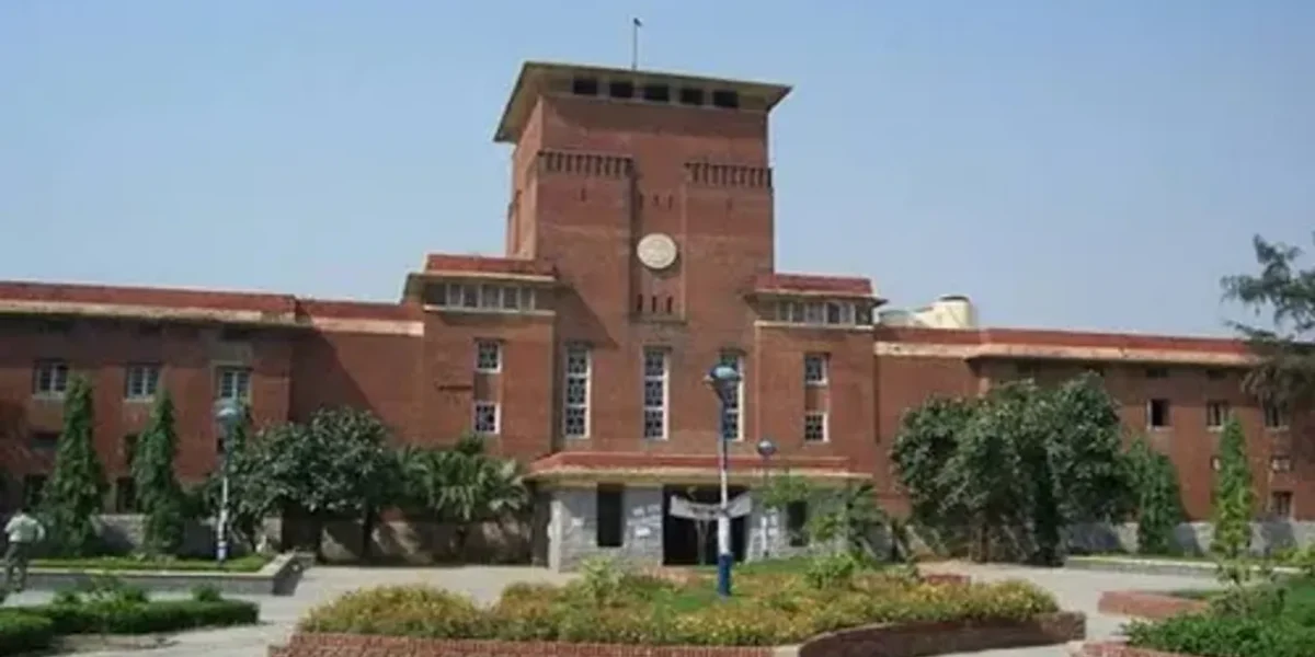 DU’s ‘centenary chance examination’ for college dropouts begins