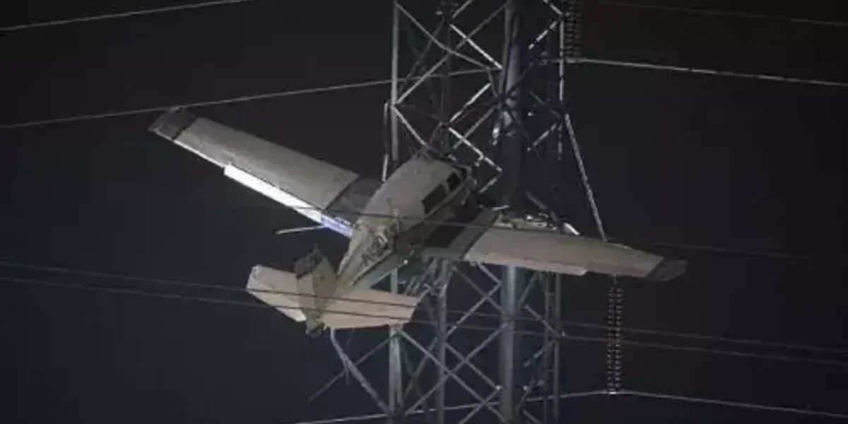 Small plane crashes into power lines in Maryland, leads to blackout