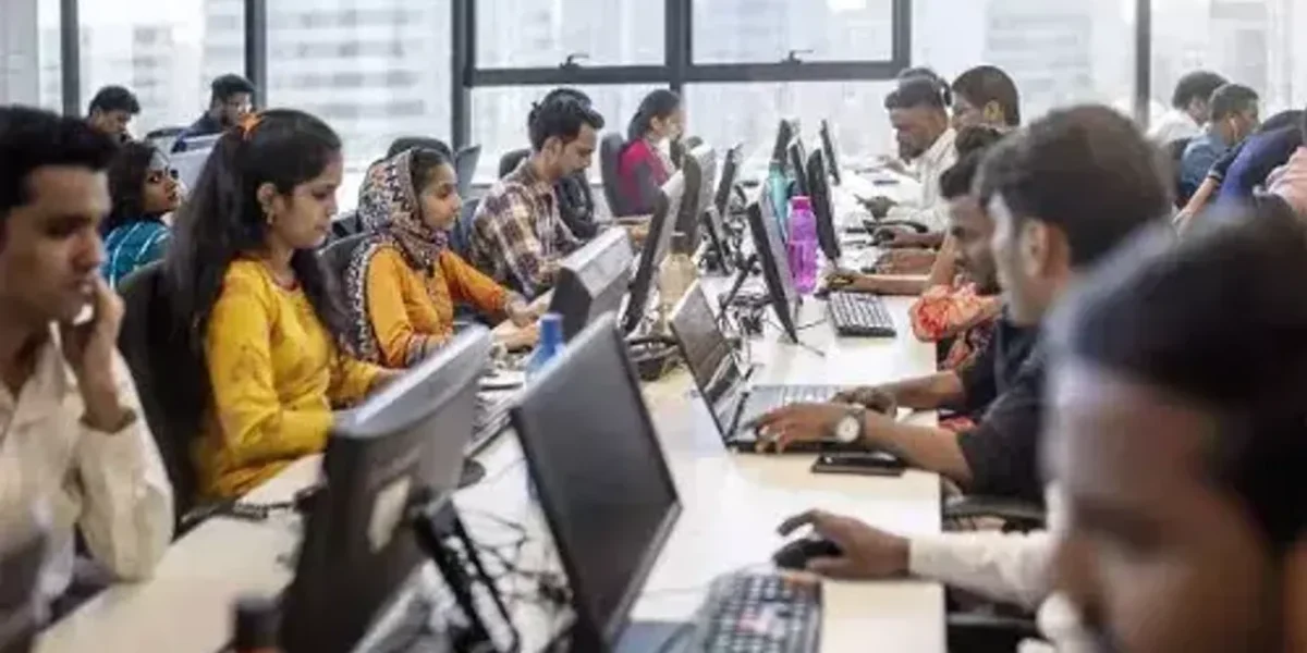 PMI survey: India’s services sector recovers growth momentum in October