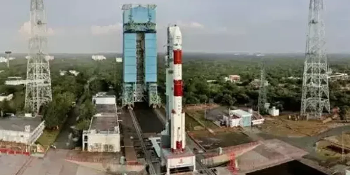 ISRO successfully launches Oceansat, 8 other satellites