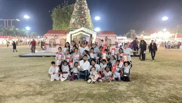 Mirchi Love makes Christmas memorable for Kids at Santa’s Village!